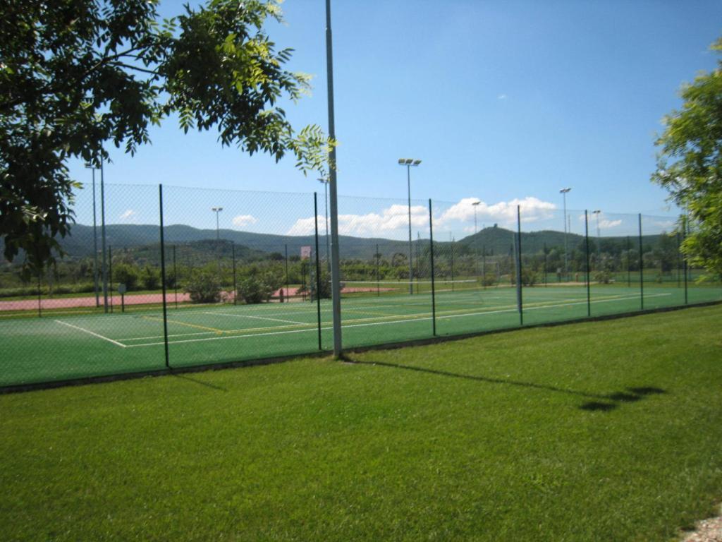Campastrello Sport Hotel Residence Castagneto Carducci Buitenkant foto