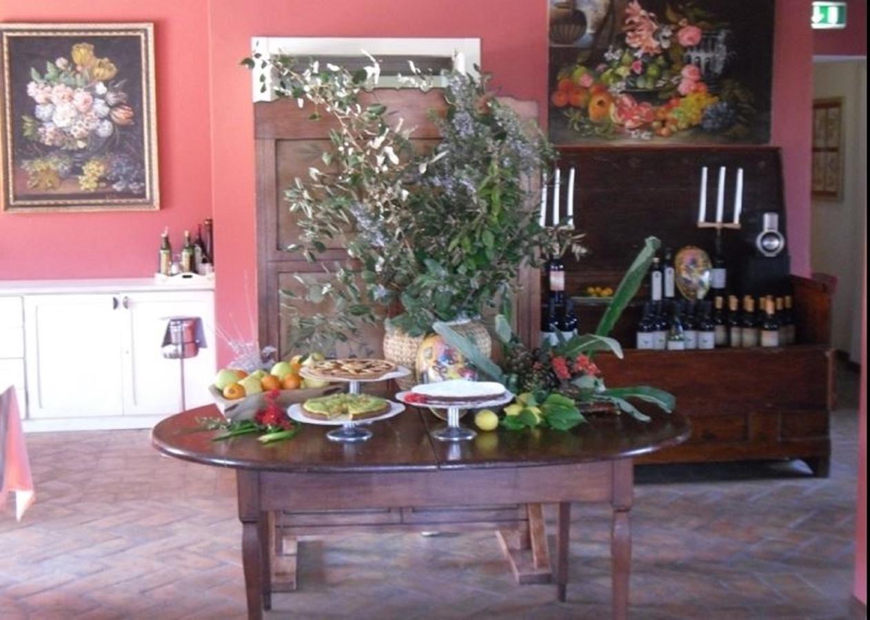 Campastrello Sport Hotel Residence Castagneto Carducci Buitenkant foto